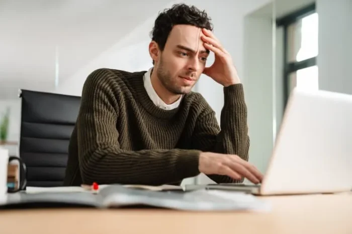 روش های تشخیص آگهی استخدام جعلی از آگهی اصلی